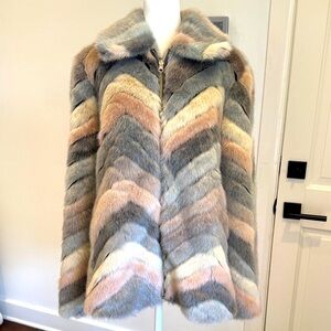 Show Me Your MuMu - Women’s Faux Fur Chevron Print Jacket - Size: Small